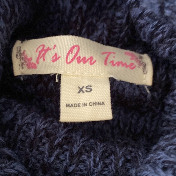 Cowl neck sweater with rounded bottom - Picture 2 of 5